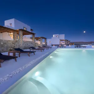 Legendary 4* Mykonos Town